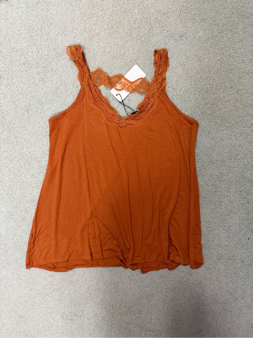NWT Scalloped Lace Tank Top in Rust XL